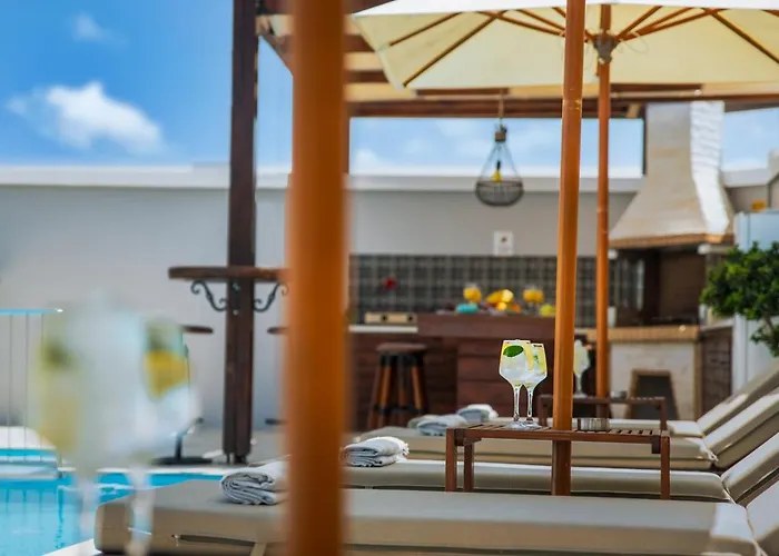 Pervolia House Private Near Airport