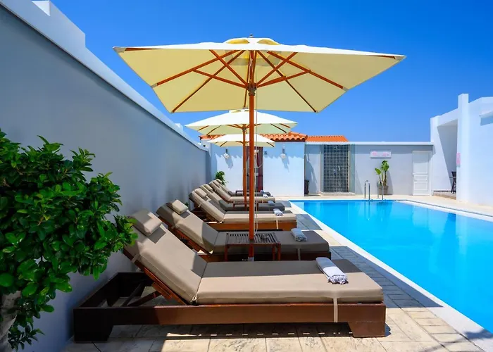 Pervolia House Private Near Airport Villa