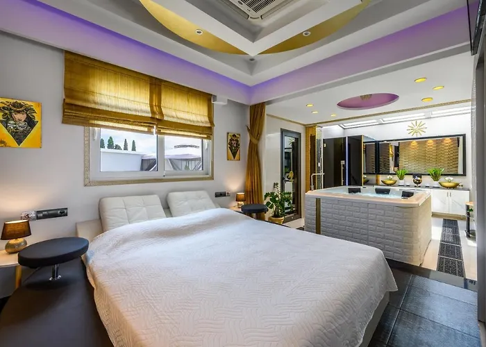فيلة Pervolia House Private Near Airport