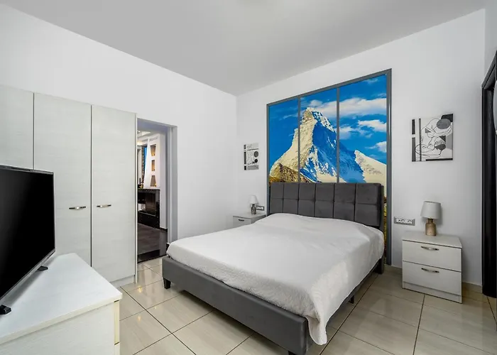 Pervolia House Private Near Airport Villa Kremastí