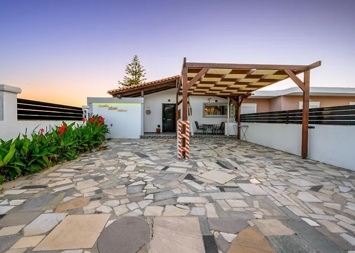 Pervolia House Private Near Airport Villa